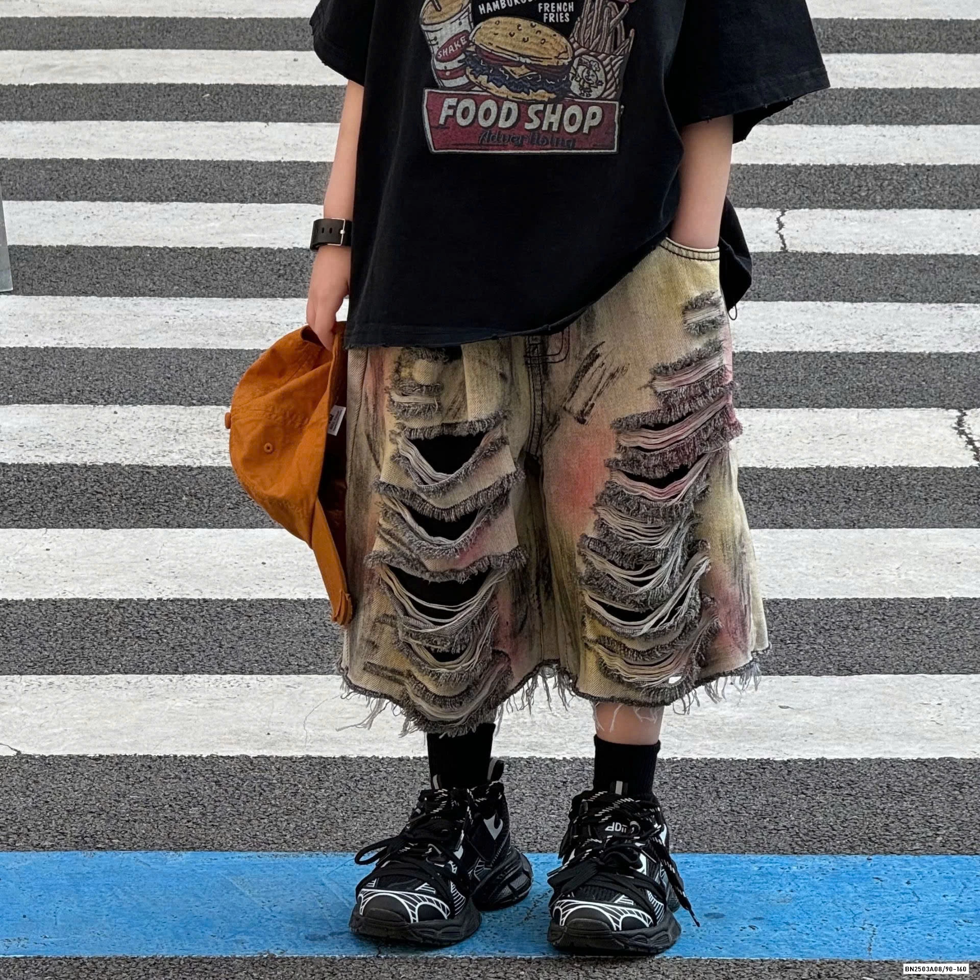 SHORT JEANS RÁCH ĐỘC LẠ