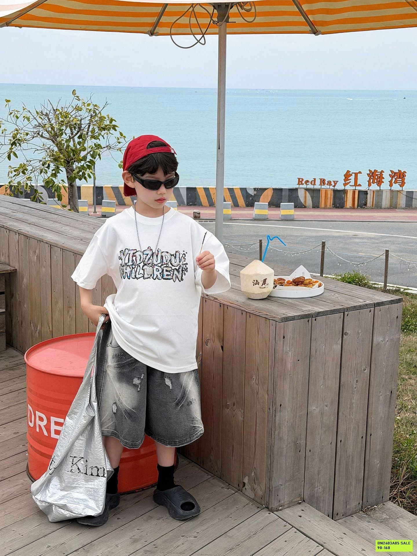 ÁO THUN TRẮNG IN CHỮ SẮC MÀU FANSHU