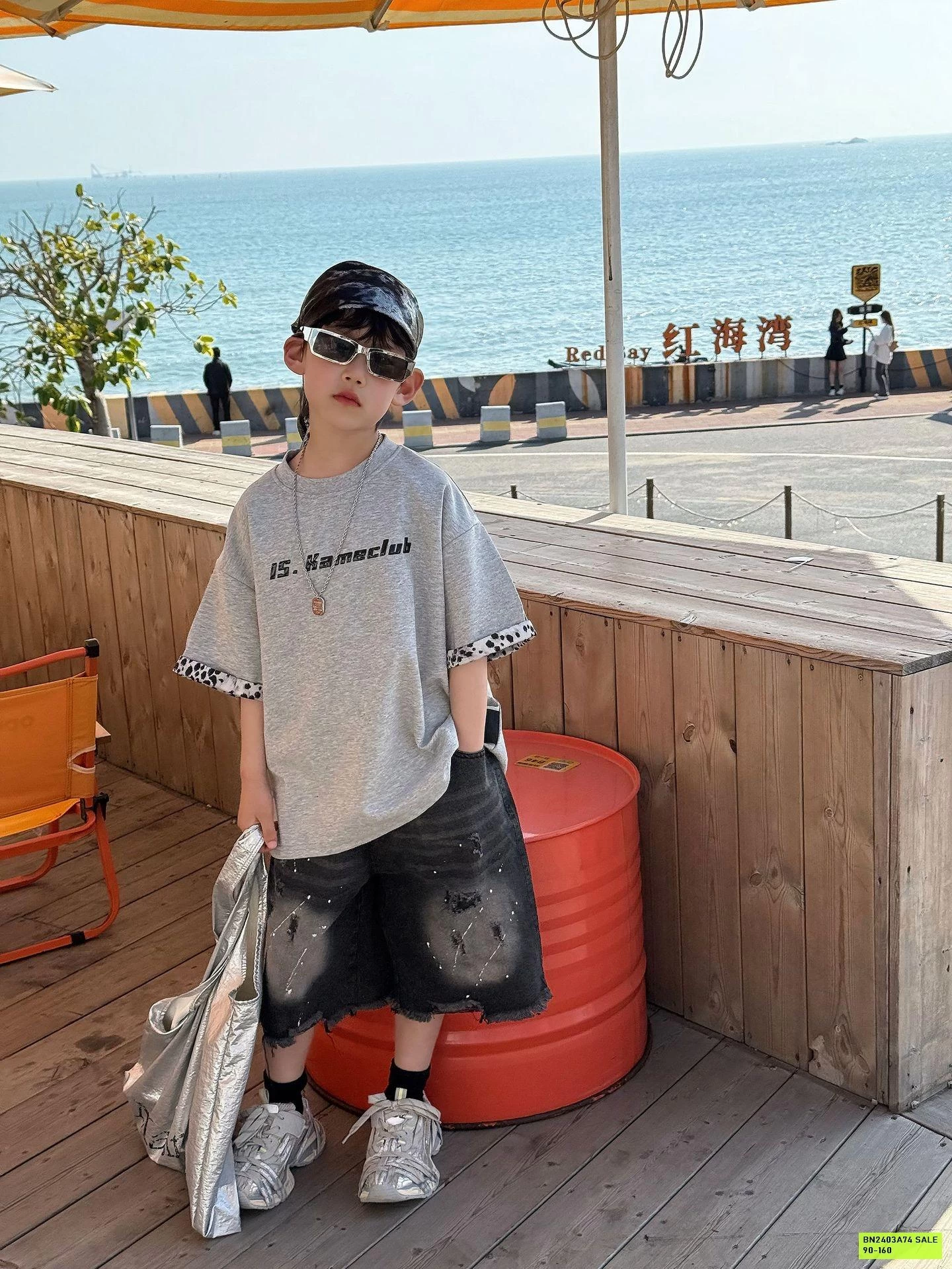 SHORT JEANS ĐEN LOANG VẢY SƠN FANSHU