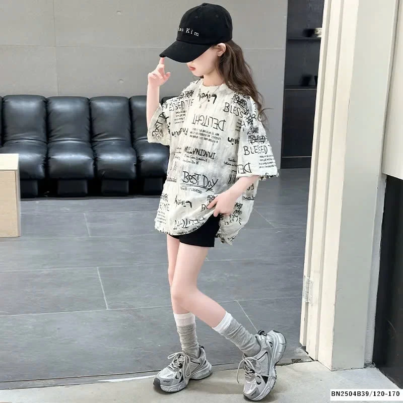 ÁO THUN CÀO RÁCH IN CHỮ CÁ TÍNH