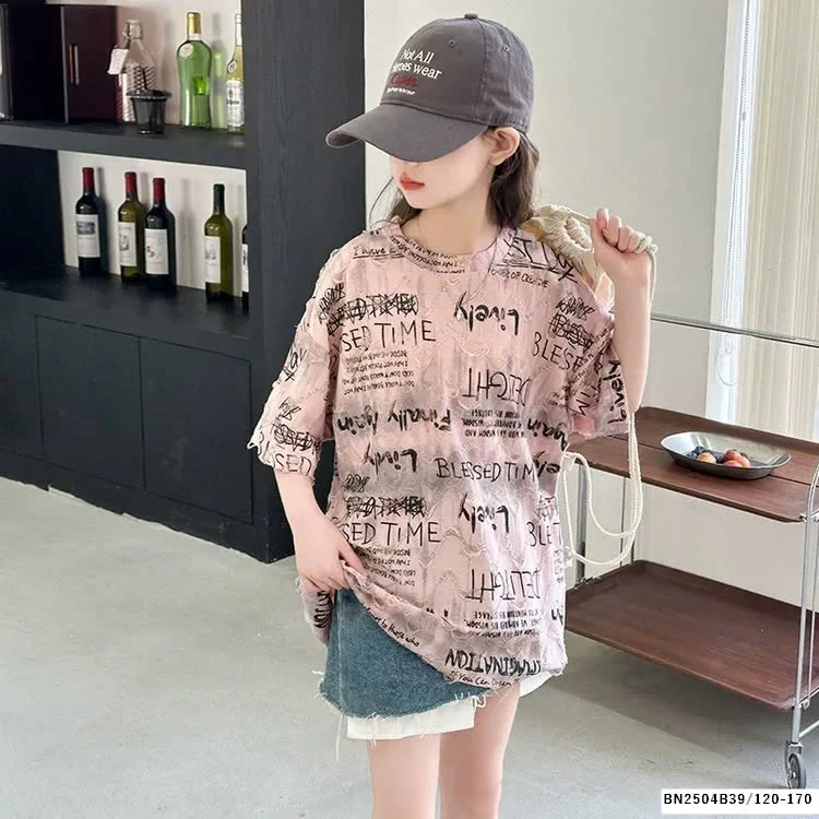 ÁO THUN CÀO RÁCH IN CHỮ CÁ TÍNH