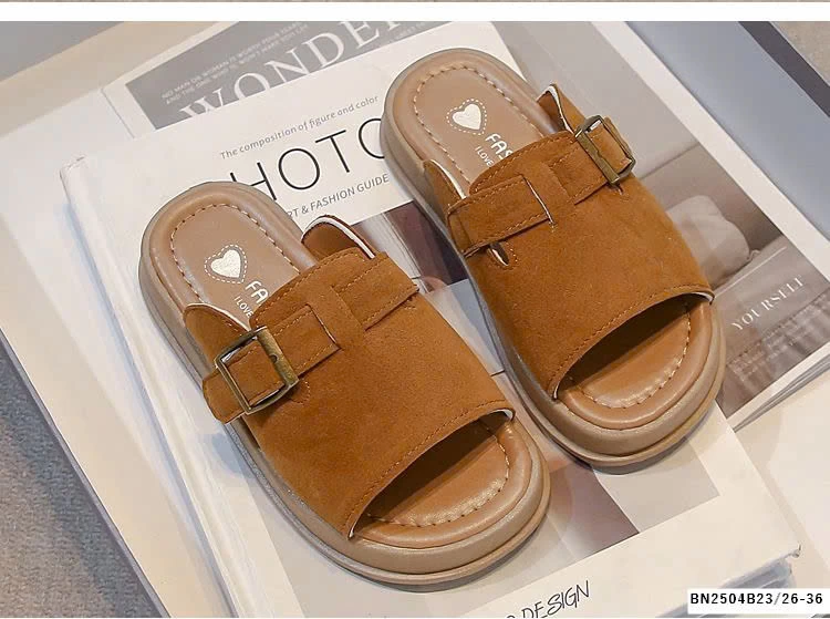 DÉP LÊ QUAI BẢN TO DA LỘN