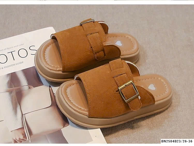 DÉP LÊ QUAI BẢN TO DA LỘN