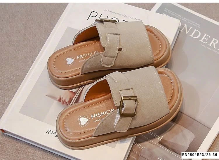 DÉP LÊ QUAI BẢN TO DA LỘN