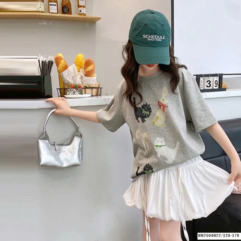 ÁO THUN IN MÈO THỎ MIX QUẦN VÁY TRẮNG