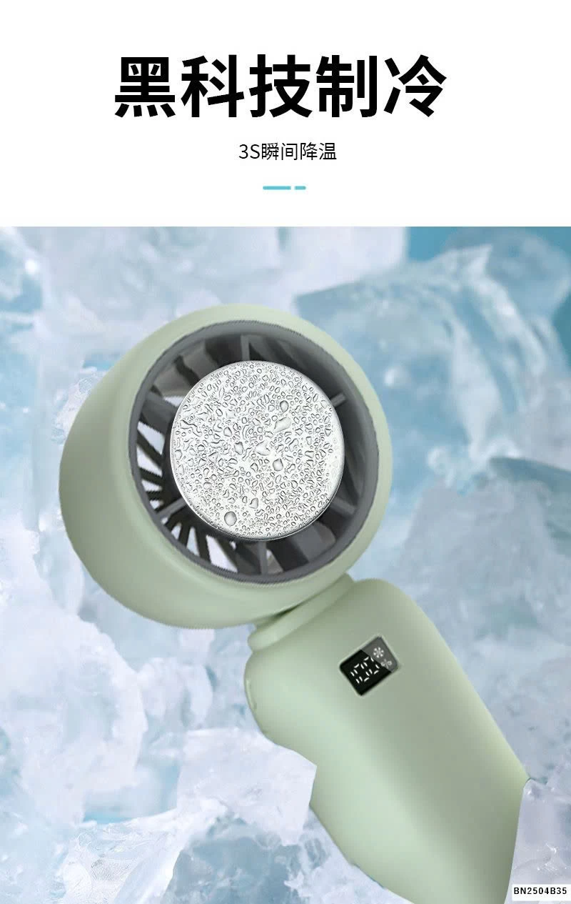 QUẠT CẦM TAY MÙA HÈ