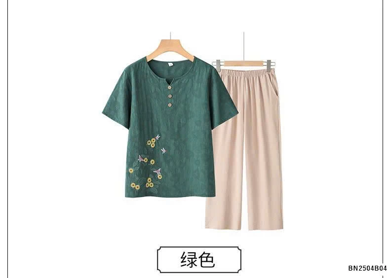 ÁO BỘ TRUNG NIÊN NỮ