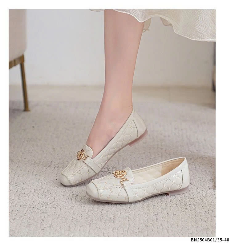 GIÀY BÚP BÊ ĐẾ BỆT CHỮ B