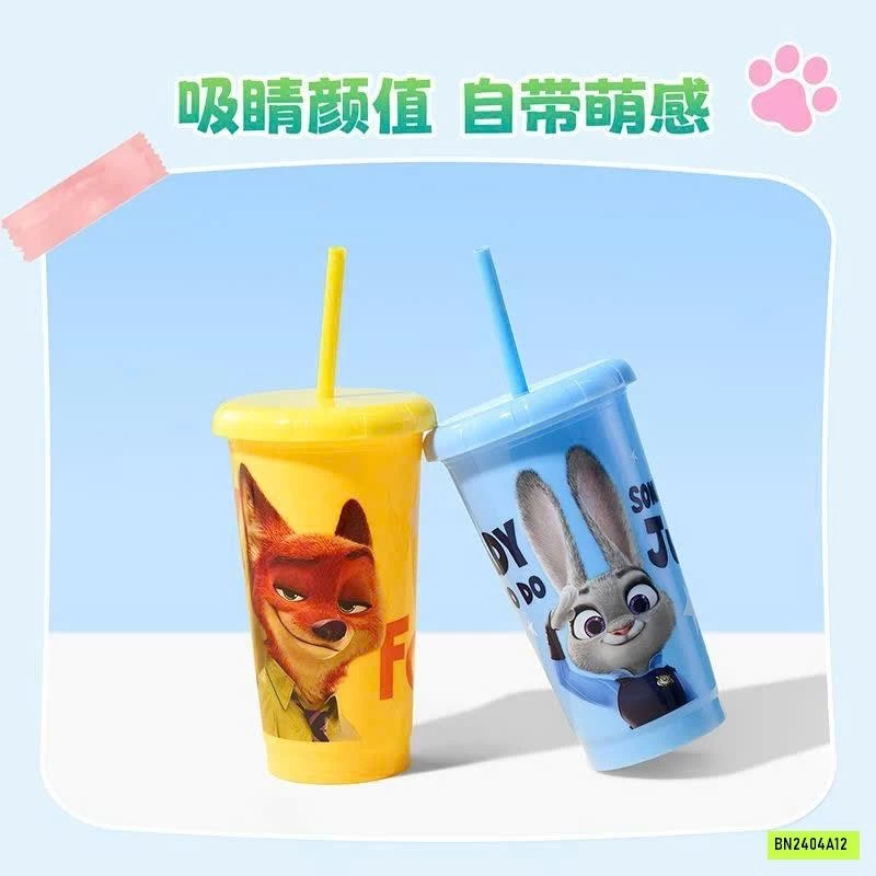 BỘ 4 CỐC NHỰA CÓ ỐNG HÚT DISNEY ZOOTOPIA