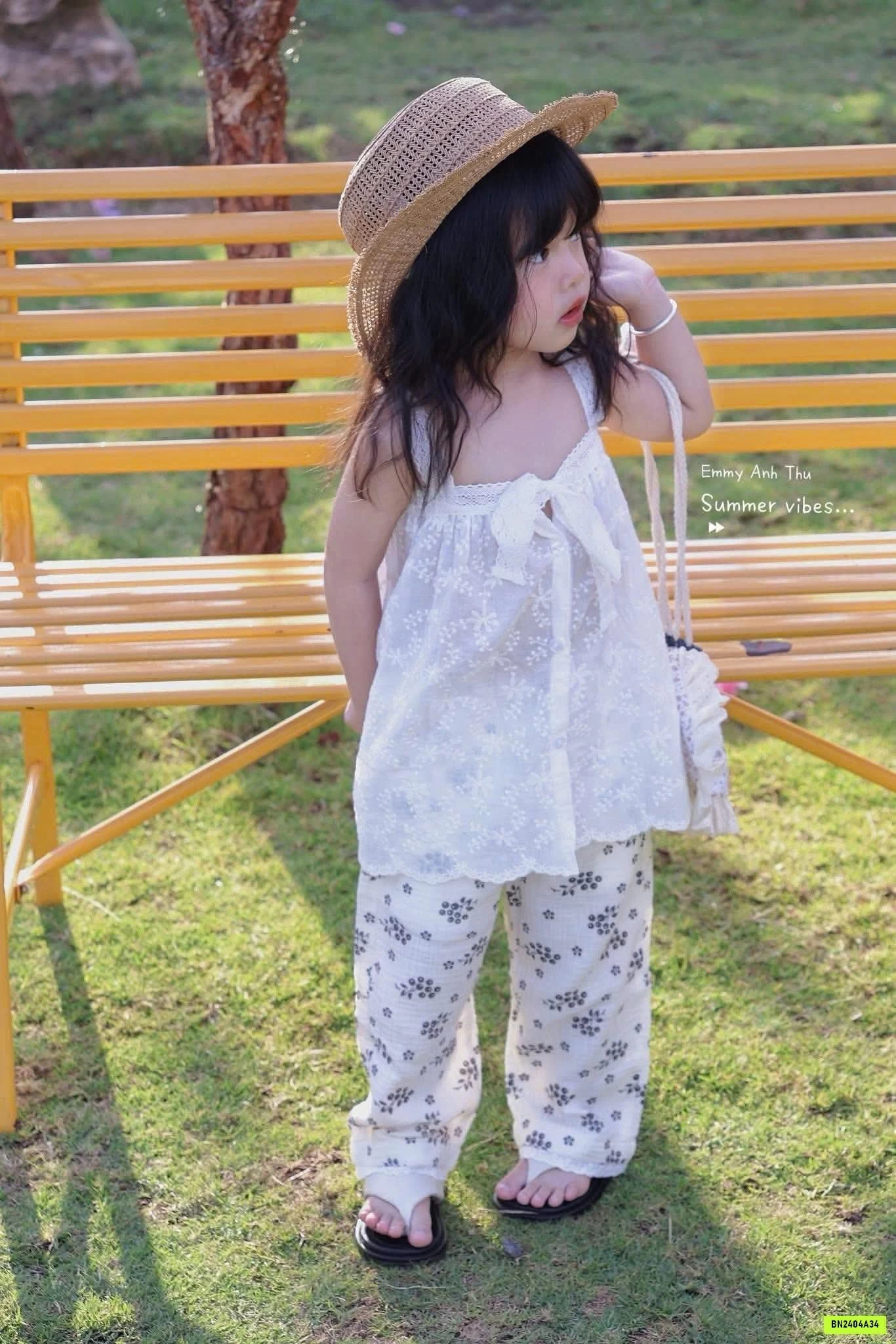 MŨ CÓI DỆT VINTAGE MẸ BÉ