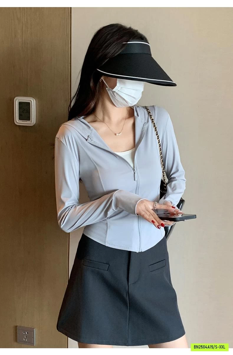 KHOÁC TẬP CHỐNG NẮNG SU ĐÚC