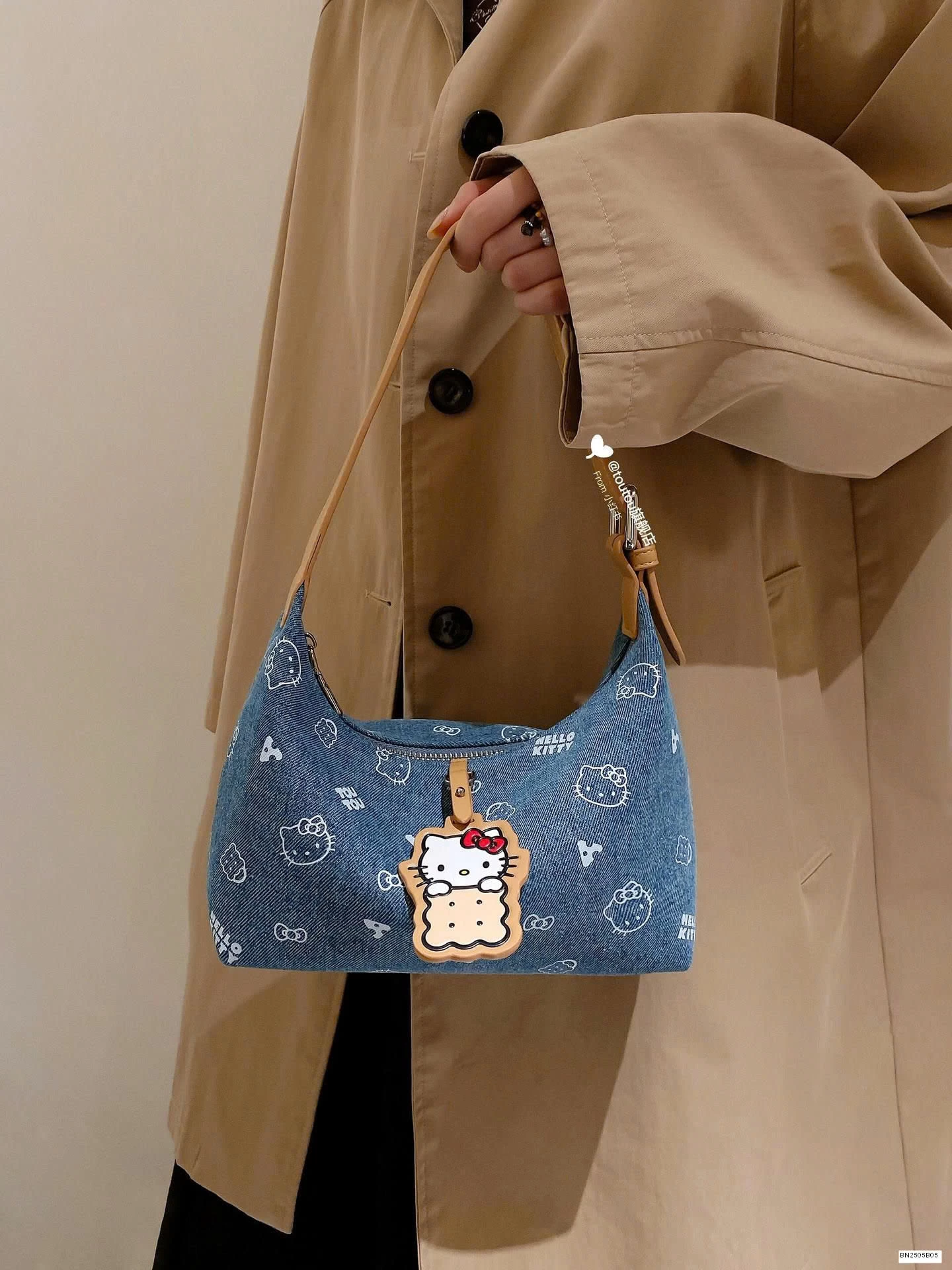 TÚI XÁCH ĐEO VAI KITTY
