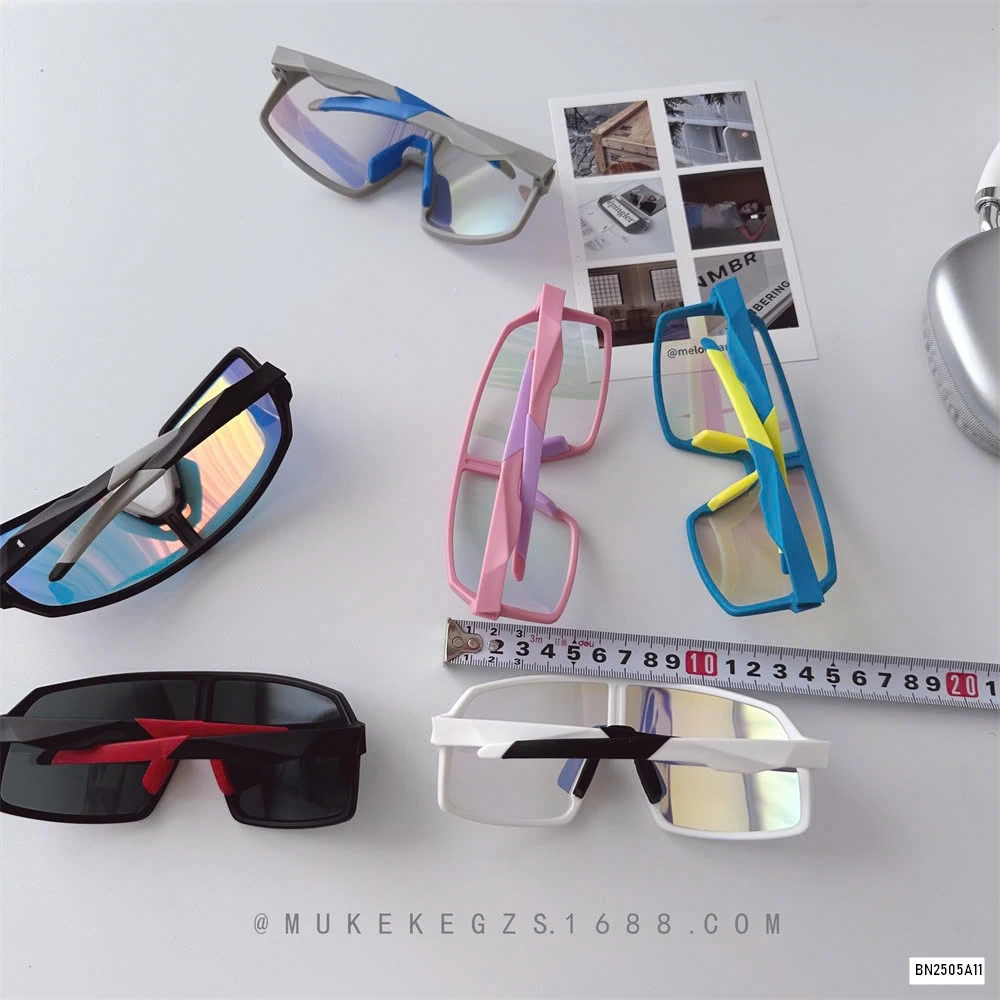 BST KÍNH RÂM CÁ TÍNH