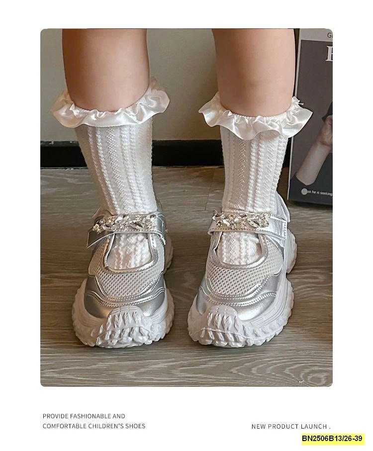 GIÀY THỂ THAO THOÁNG KHÍ BG