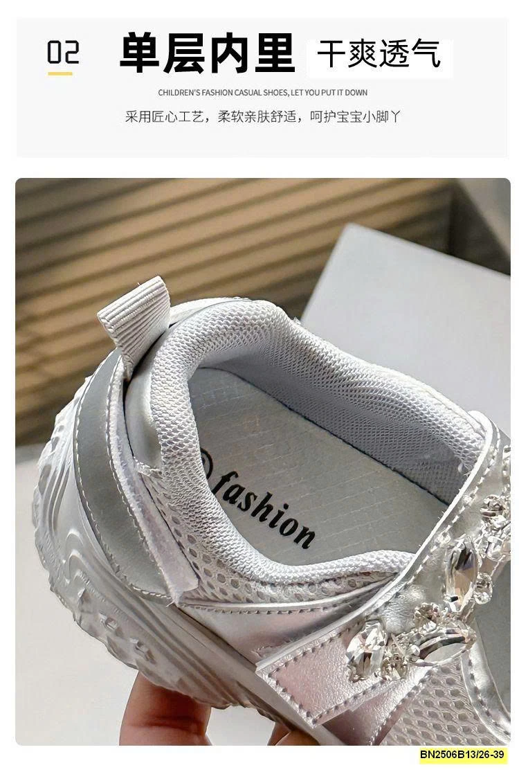 GIÀY THỂ THAO THOÁNG KHÍ BG