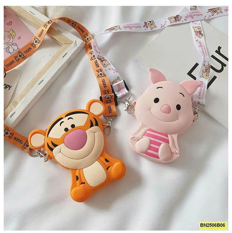 TÚI NHỰA HOẠT HÌNH BÉ ANIME