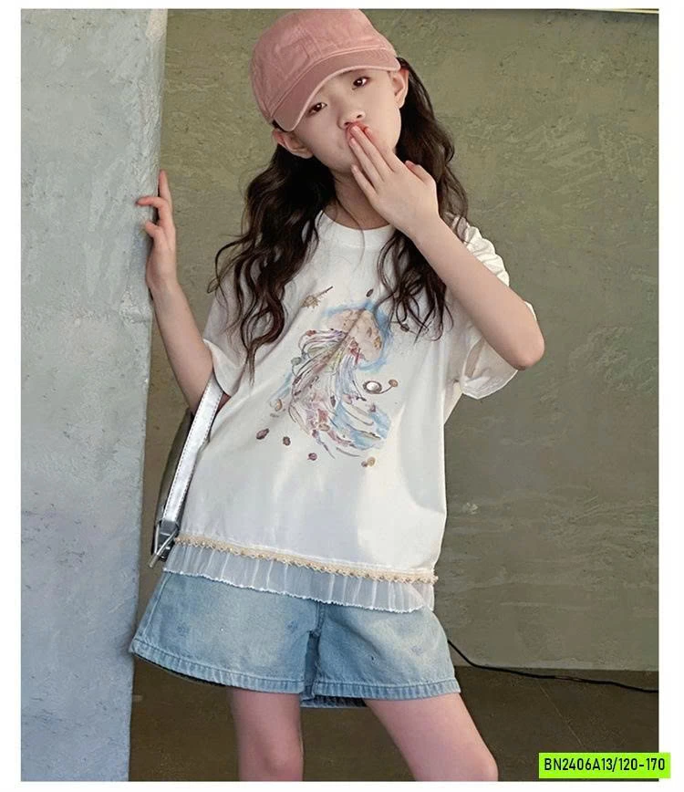 ÁO THUN VIỀN REN MIX SHORT JEANS