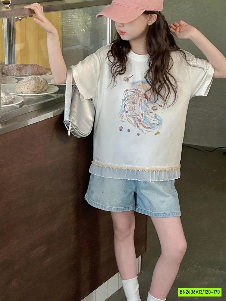 ÁO THUN VIỀN REN MIX SHORT JEANS