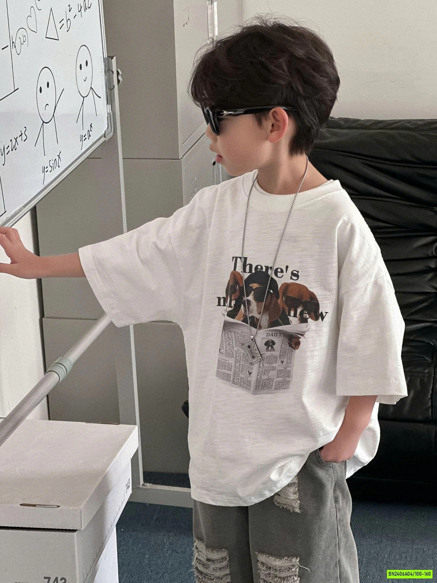 ÁO THUN XƯỚC CÚN CON