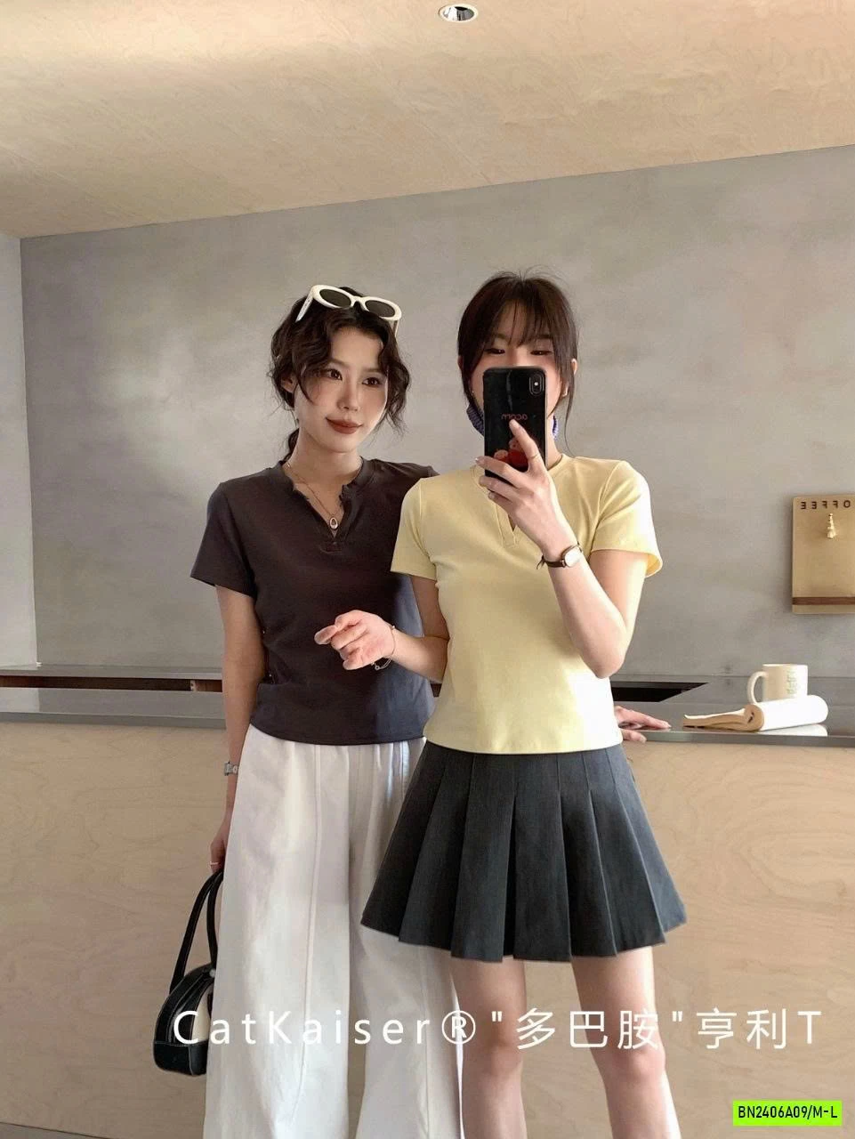 ÁO THUN CỔ V BASIC NỮ