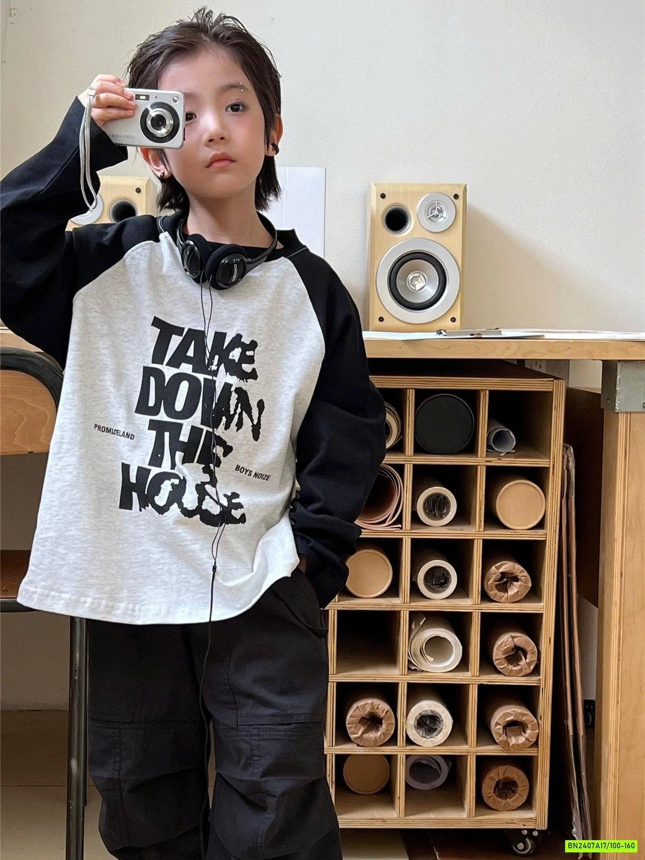 ÁO THUN CHỮ PHỐI MÀU TAY SNIDOLS