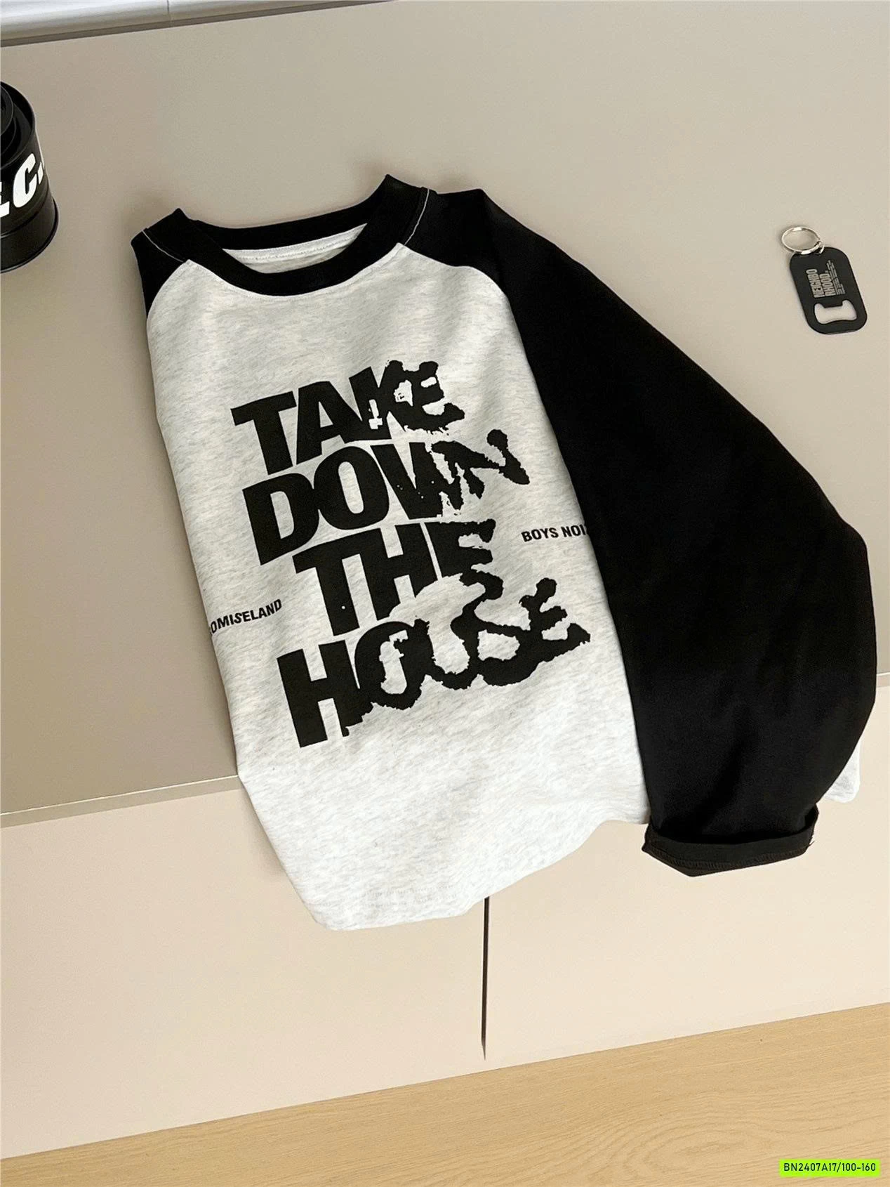 ÁO THUN CHỮ PHỐI MÀU TAY SNIDOLS