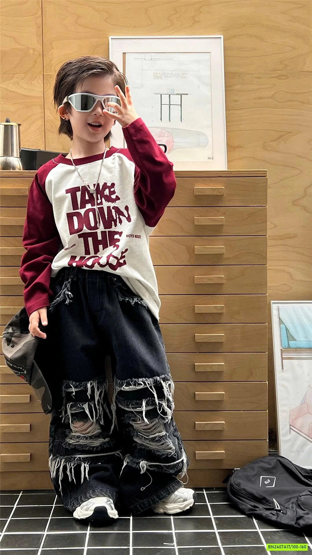 ÁO THUN CHỮ PHỐI MÀU TAY SNIDOLS