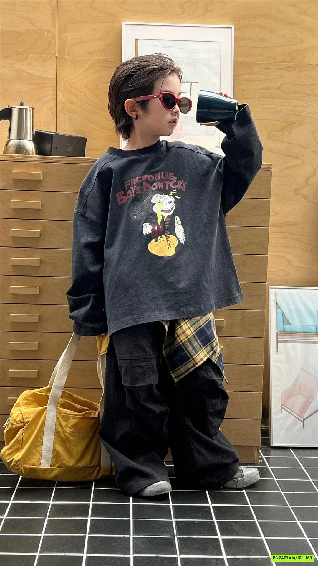 ÁO THUN BẠC MÀU SNIDOLS