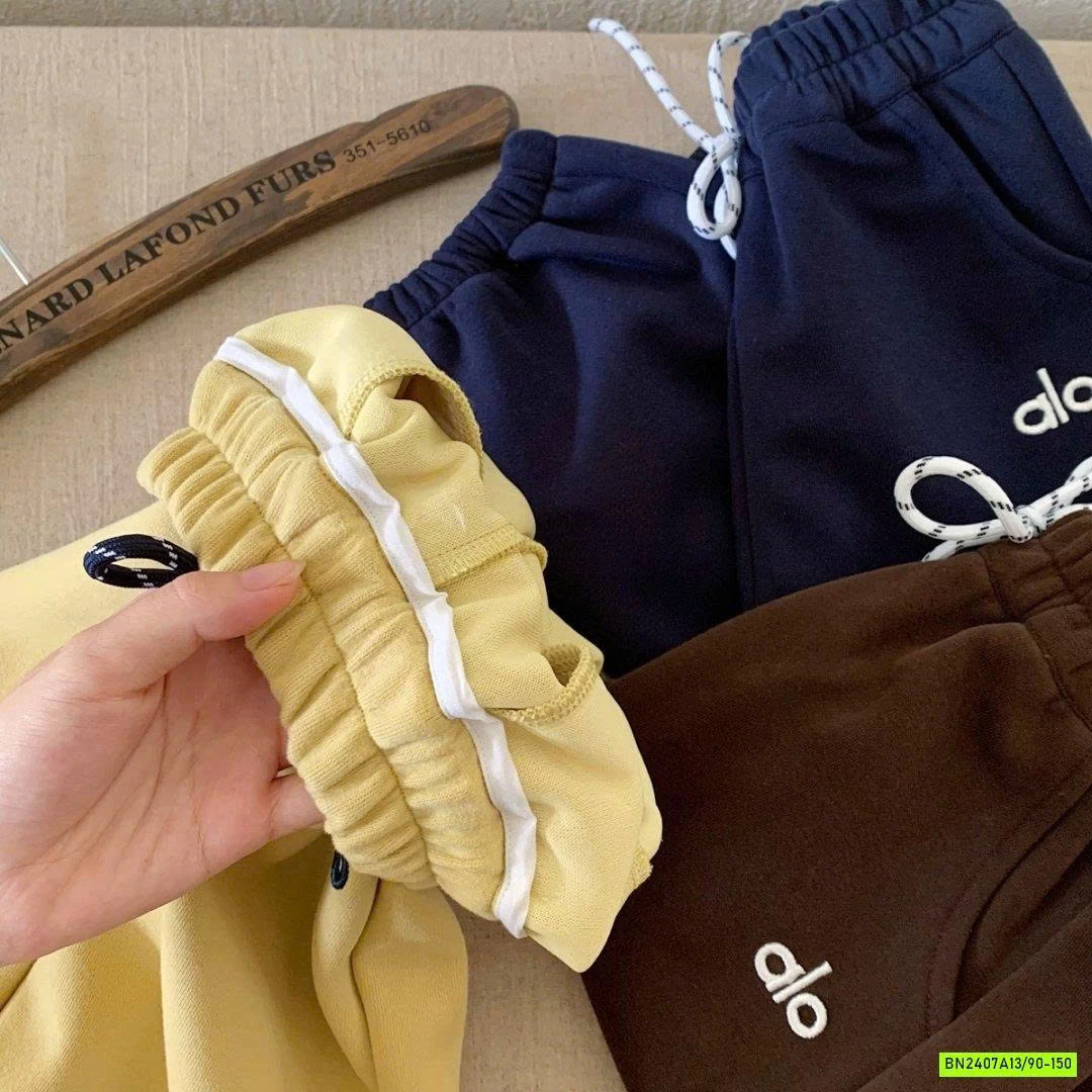 QUẦN NỈ BO GẤU THÊU A.LO