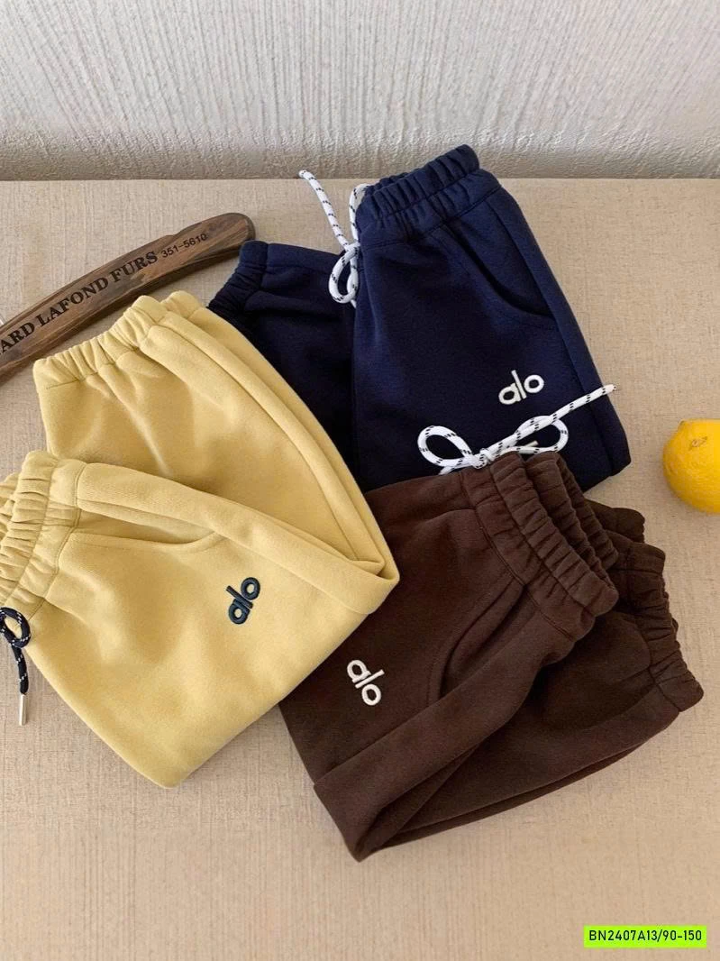 QUẦN NỈ BO GẤU THÊU A.LO