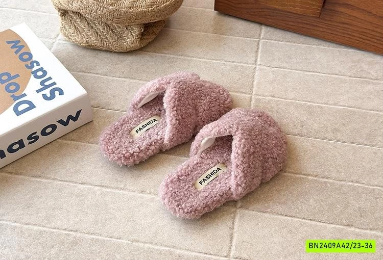 DÉP LÊ LÔNG CỪU CHỮ H