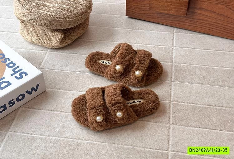 DÉP LÊ LÔNG GẮN NGỌC