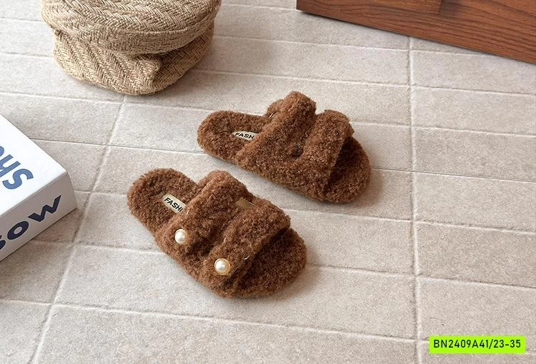 DÉP LÊ LÔNG GẮN NGỌC