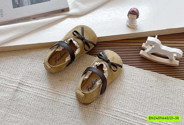 GIÀY BÚP BÊ DA LỘN VIỀN REN GẮN NƠ