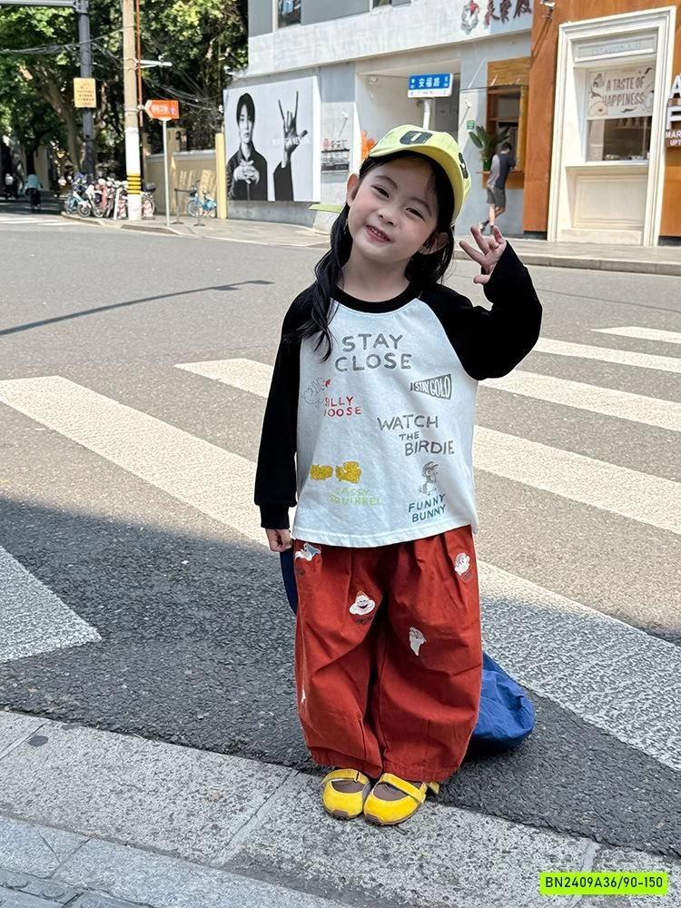 ÁO THUN IN HÌNH PHỐI MÀU TAY