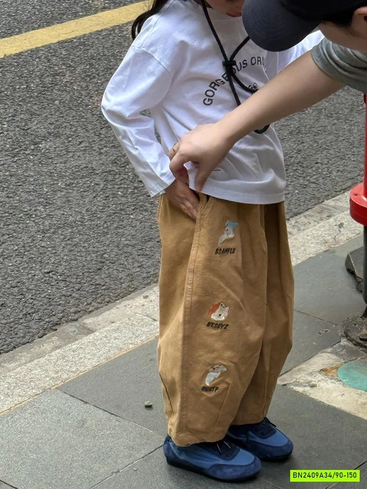 BAGGY THÊU BẢY CHÚ LÙN