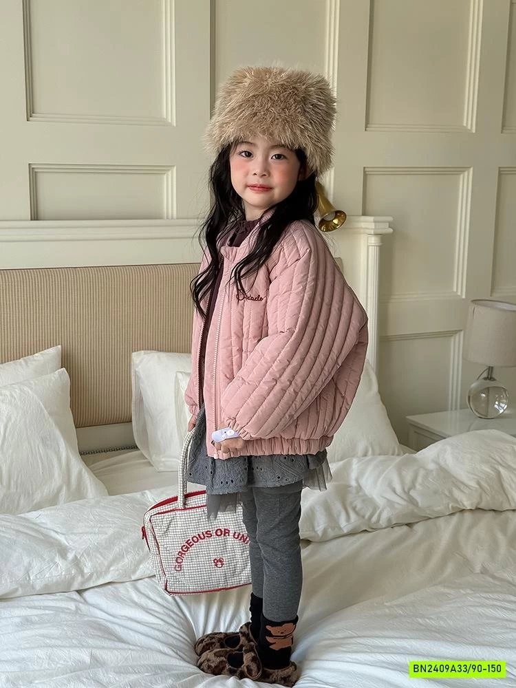 KHOÁC BOMBER THÊU HÌNH LÓT LÔNG