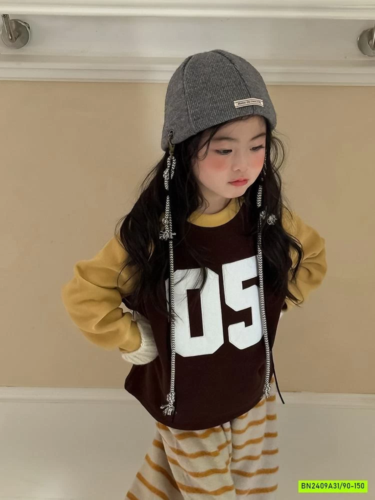 ÁO NỈ IN NỔI SỐ 05