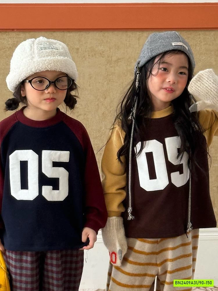 ÁO NỈ IN NỔI SỐ 05