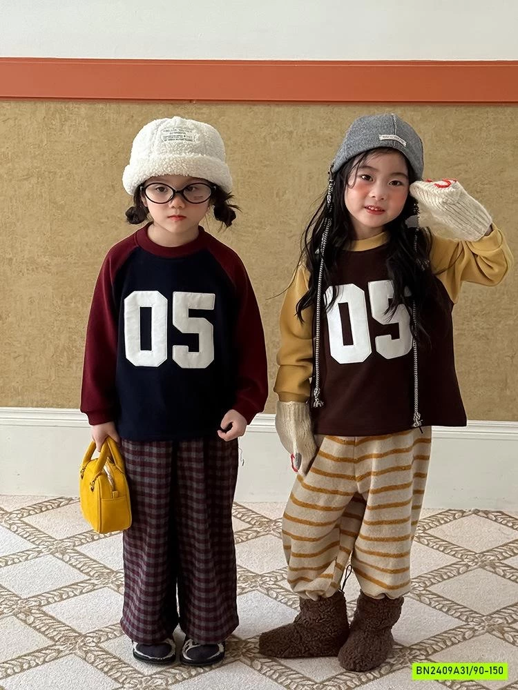 ÁO NỈ IN NỔI SỐ 05