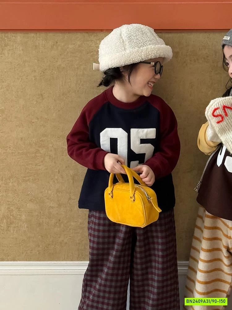 ÁO NỈ IN NỔI SỐ 05