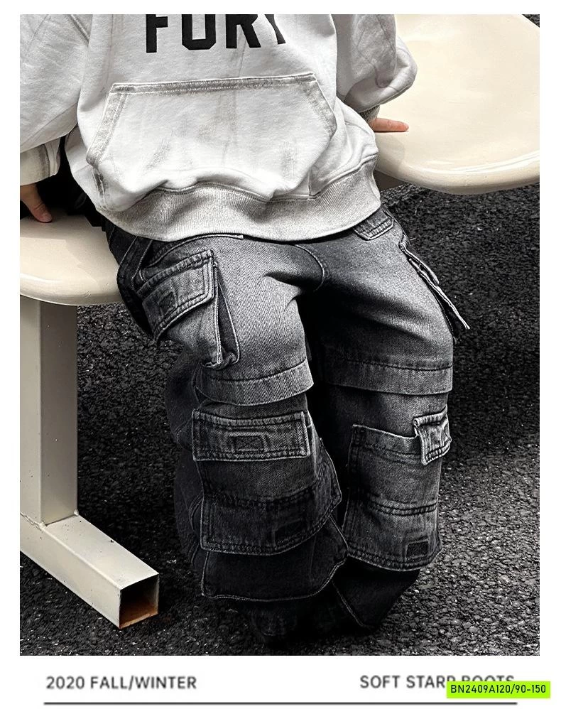 JEANS SUÔNG ĐEN TÚI HỘP BẠC MÀU