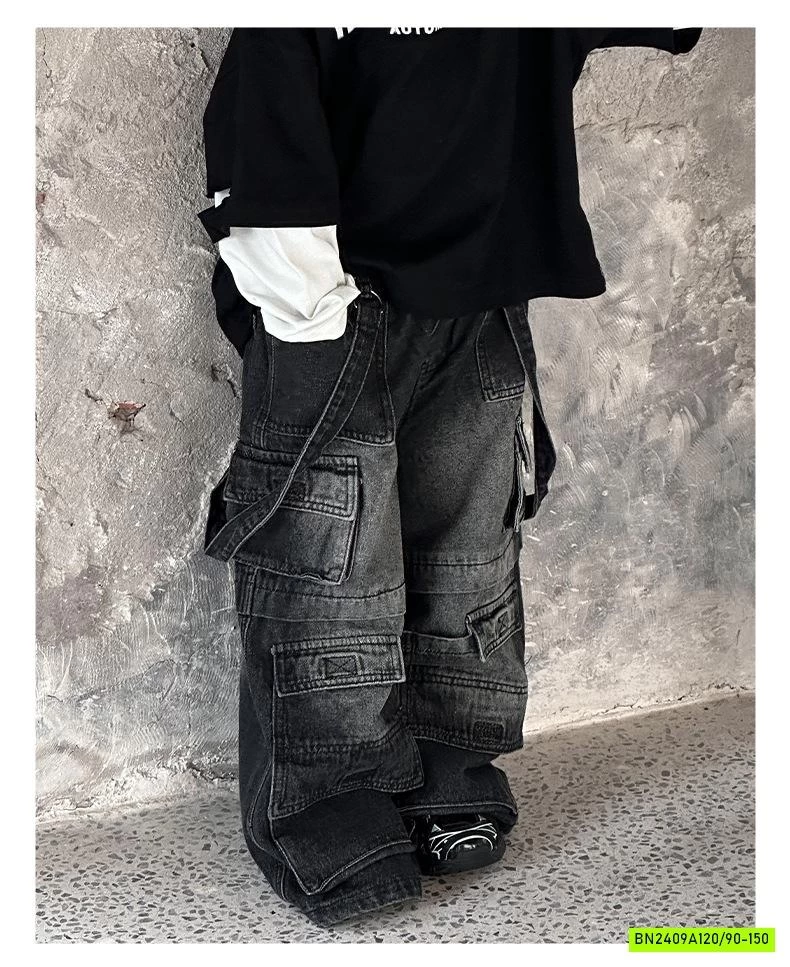 JEANS SUÔNG ĐEN TÚI HỘP BẠC MÀU