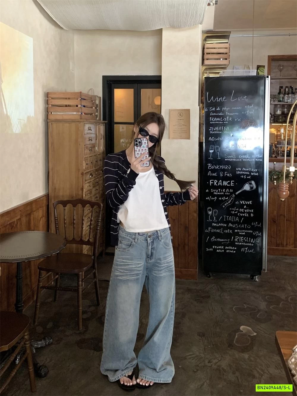 KHOÁC LEN THAN KẺ NGANG