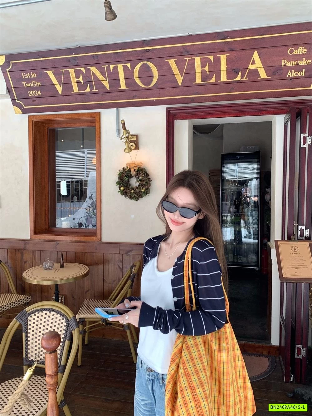 KHOÁC LEN THAN KẺ NGANG