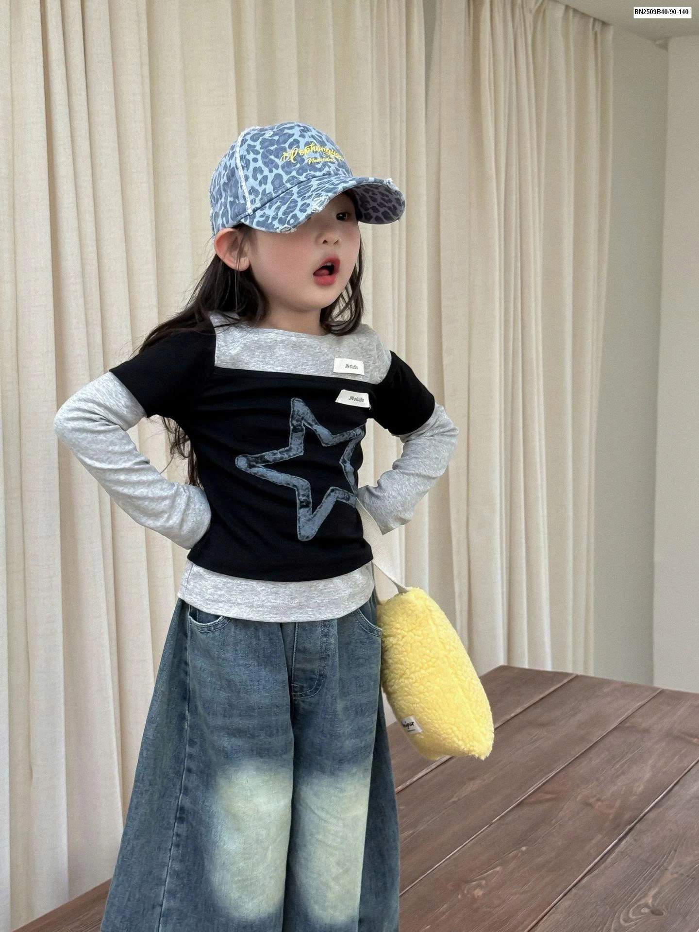 SET ÁO THUN SAO MIX QUẦN JEAN MÀI BG