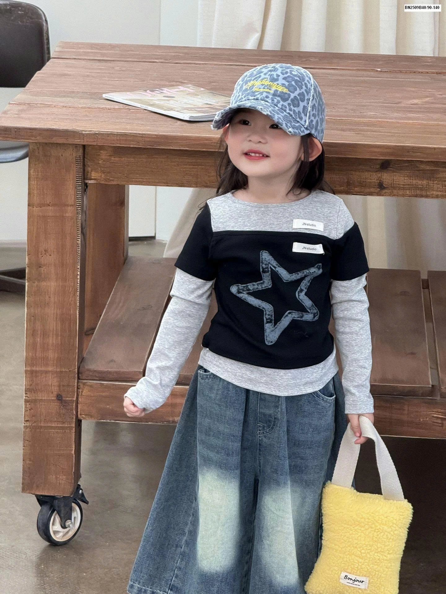 SET ÁO THUN SAO MIX QUẦN JEAN MÀI BG