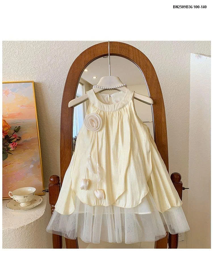 ĐẦM CỔ YẾM GẮN HOA 3D