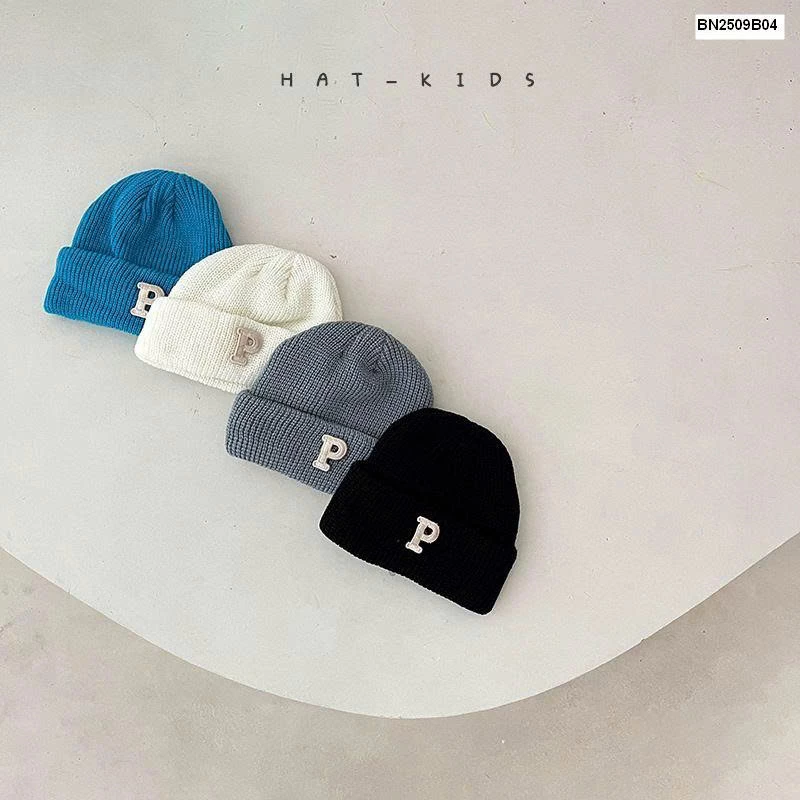 MŨ LEN CHỮ P NHÍ