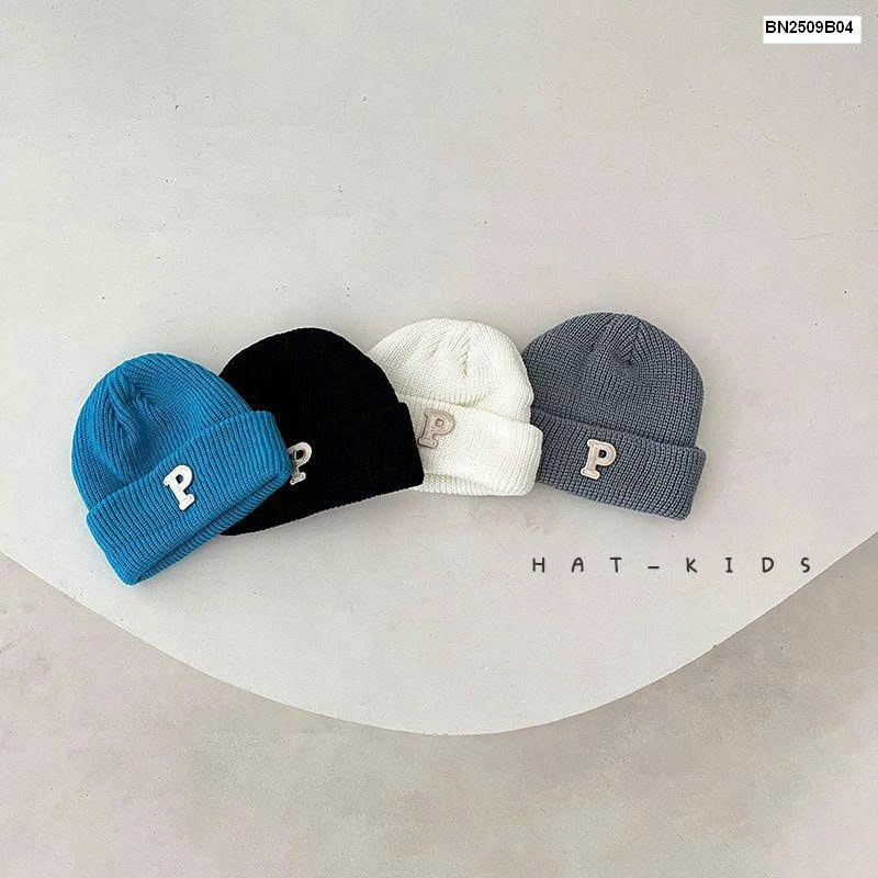 MŨ LEN CHỮ P NHÍ